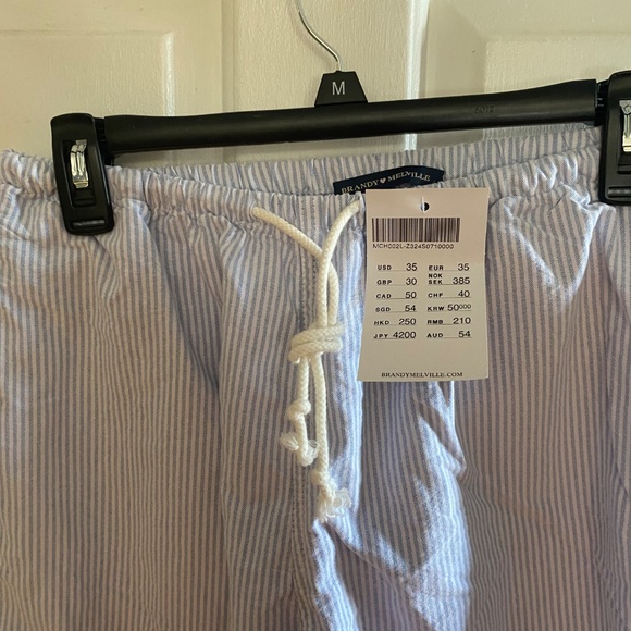 Brandy Melville linen pants - Picture 2 of 4